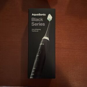 Black Series Ultra-Whitening Toothbrush